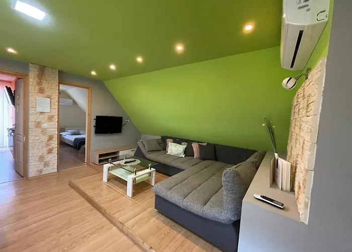 Apartament Mira Kuckó *