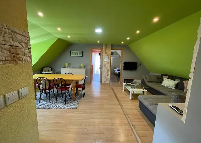 Apartament Mira Kuckó *