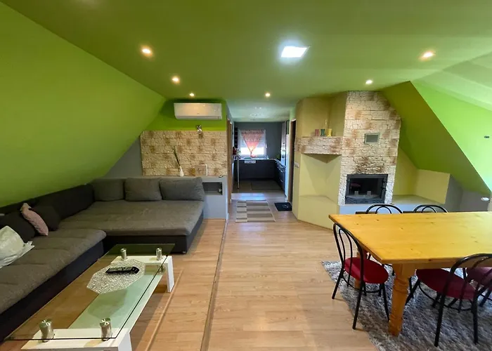 Mira Kuckó Apartament Oreglak